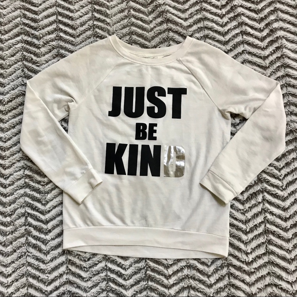 H&M “Just Be Kind” Long Sleeves Tee-size 8-10